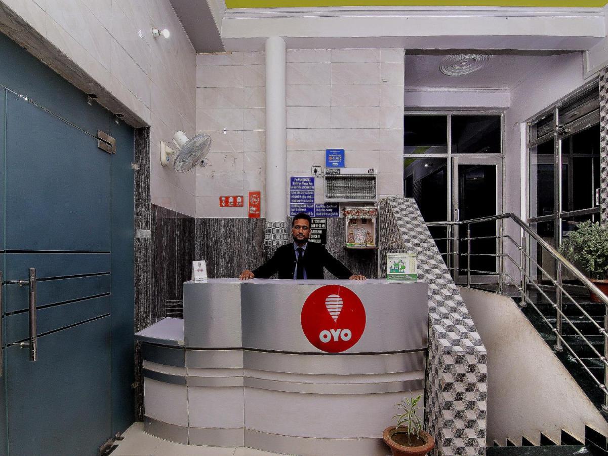 Oyo Flagship 4434 Earth Inn Lucknow Exterior foto