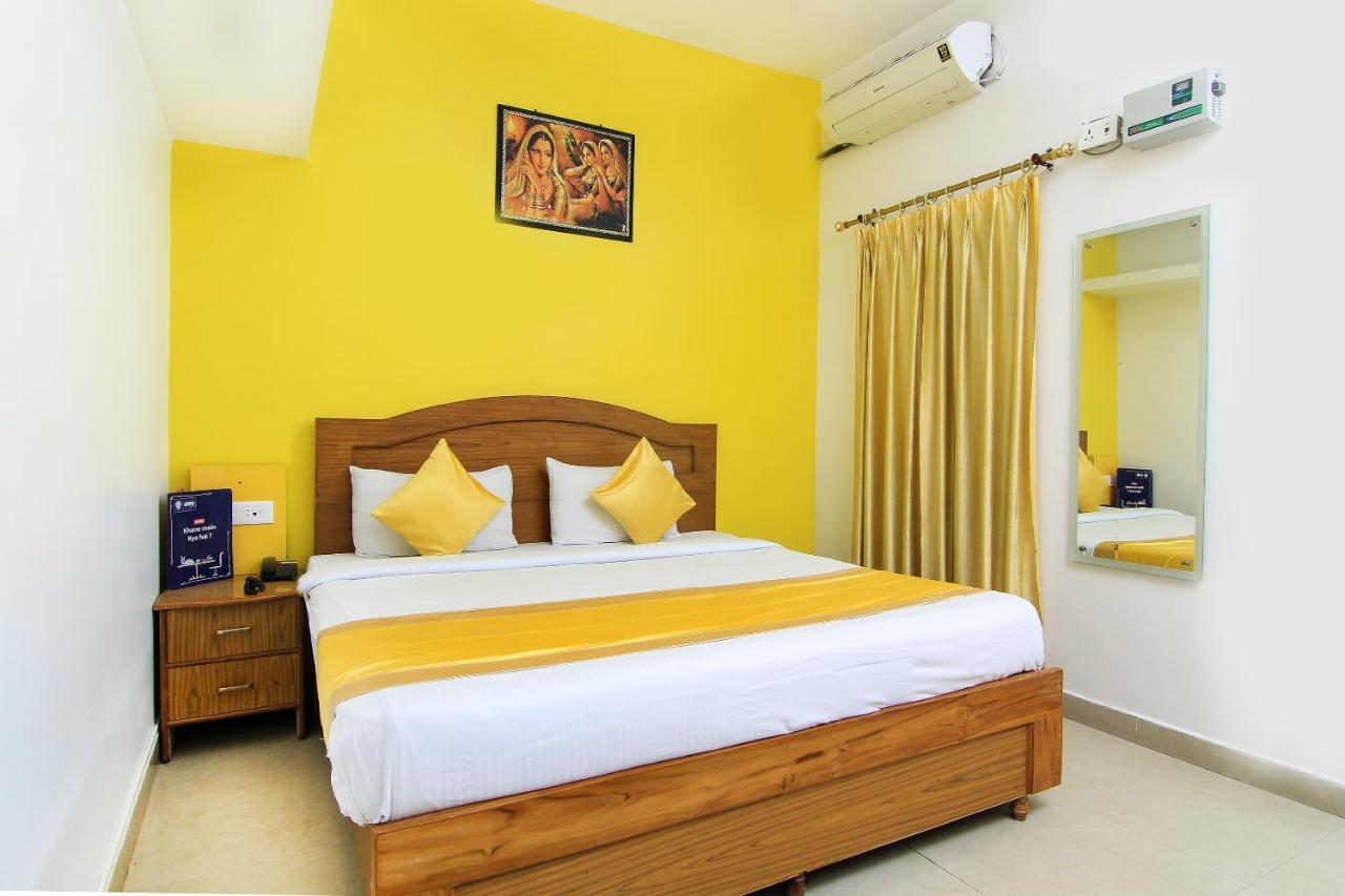 Oyo Flagship 4434 Earth Inn Lucknow Exterior foto
